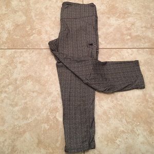 Athleta crop leggings.